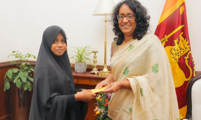காத்தான்குடி மாணவி