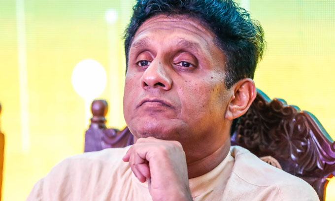 பொருளாதாரத்தை என்னால்தான்