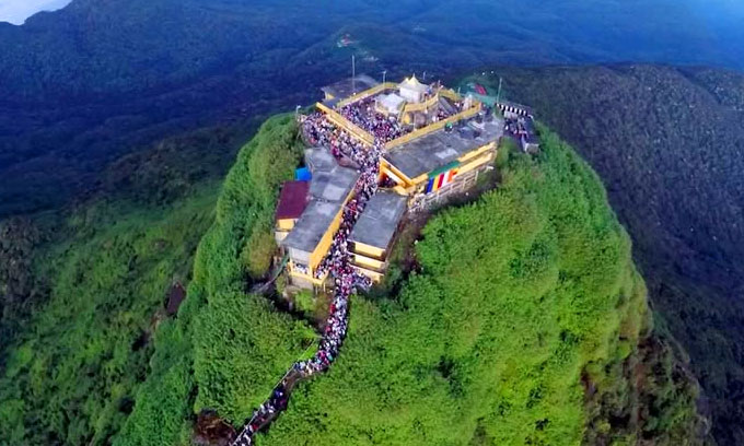 சிவனொளிபாத மலை யாத்திரை நிறைவு