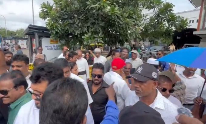 செம்மணிக்குள் செம்மறிகள் புகுந்ததால் கசமுசா!