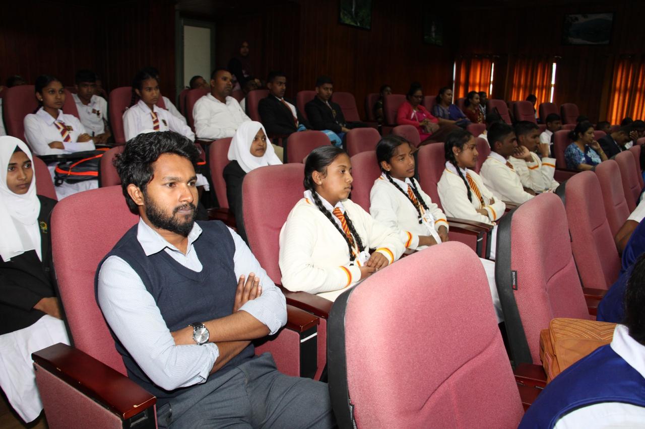 நுவரெலியாவில்மாணவ தூதர் பயிற்சித் திட்டம்
