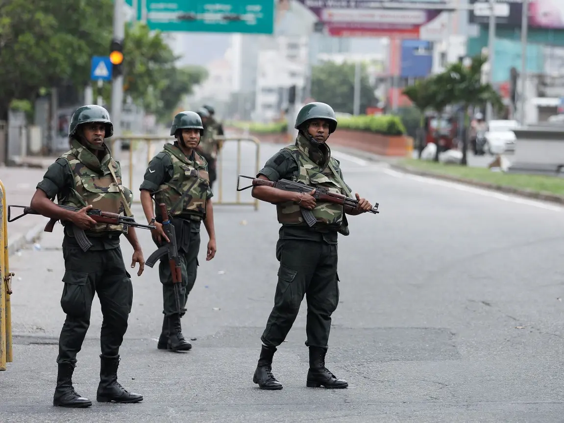 யாழ்ப்பாணத்தில் பொலிஸ் துப்பாக்கிச் சூட்டில் இளைஞர் படுகாயம்