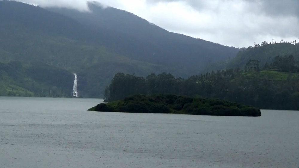 மஸ்கெலியாவில் கன மழை ; தொழிலாளர்கள் அவதி