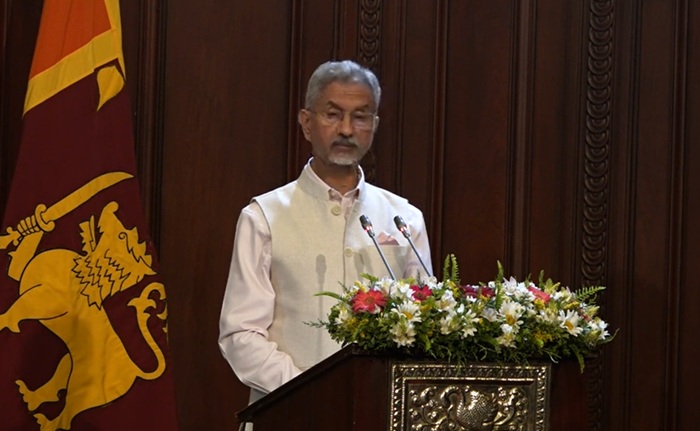 இலங்கையின் மீள்கட்டுமானத்திற்கு இந்தியா 450 மில்லியன் அமெரிக்க டொலர் உதவி