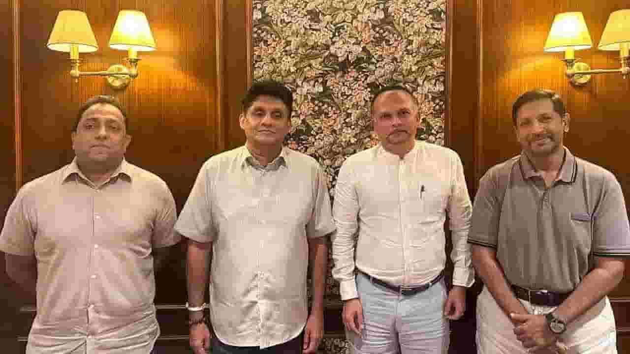 ஐக்கிய தேசிய கட்சியும் ஐக்கிய மக்கள் சக்தியும் சந்திப்பு