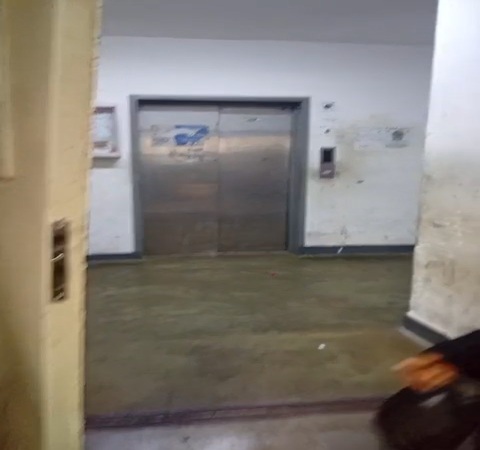 மின்னுயர்த்தி இயங்காமல் மூன்று நாள்கள் அவதியுறும் மெத்செவன குடியிருப்பாளர்கள்