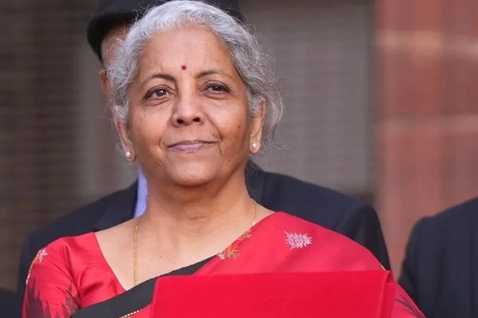 ஒன்பது முறை பட்ஜட் தாக்கல் செய்து நிர்மலா சீதாராமன் சாதனை