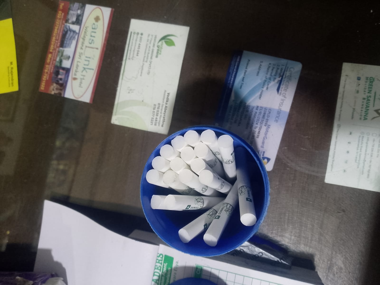 சட்ட விரோத சிகரட்டுகளுடன் கைதான இருவருக்கு நீதிமன்றம் அபராதம்