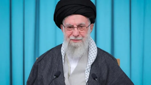 ஈரானிய ஆன்மிகத் தலைவர் கமேனி குடும்பத்துடன் கொல்லப்பட்டார்