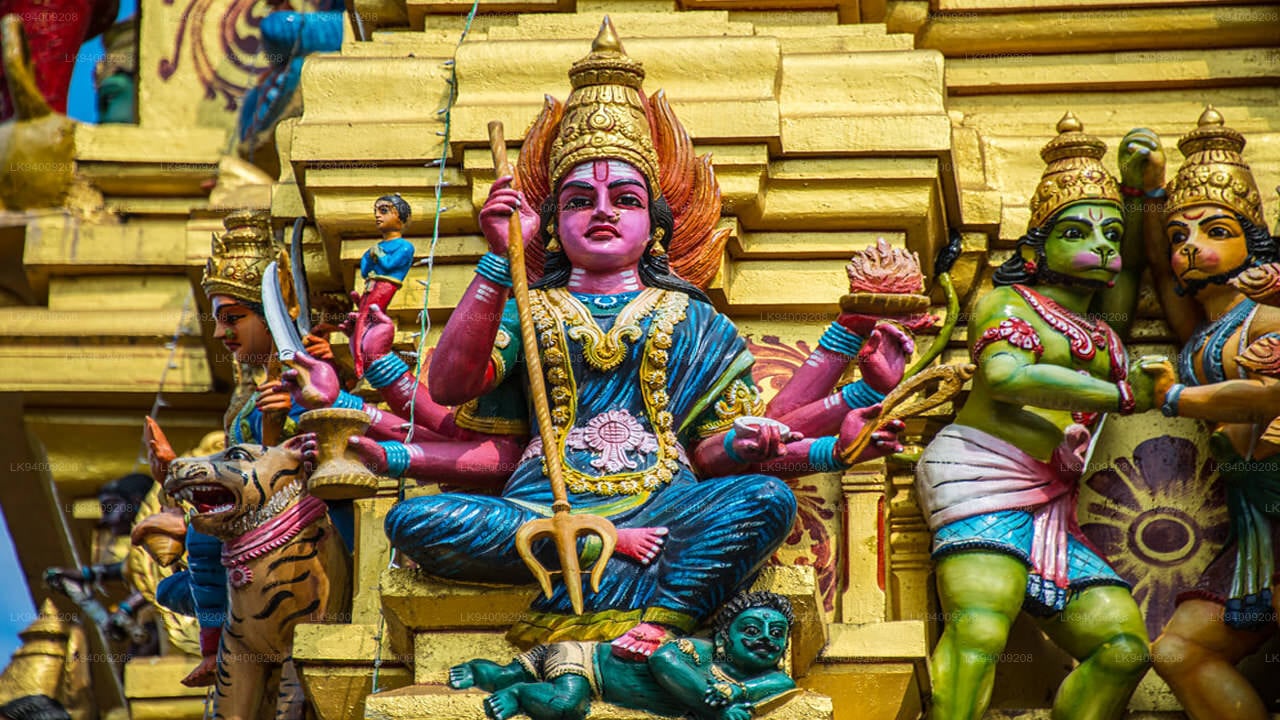 மாவுசா மேற்பிரிவு ஶ்ரீ முத்துமாரியம்மன் ஆலய மகா கும்பாபிஷேகம்