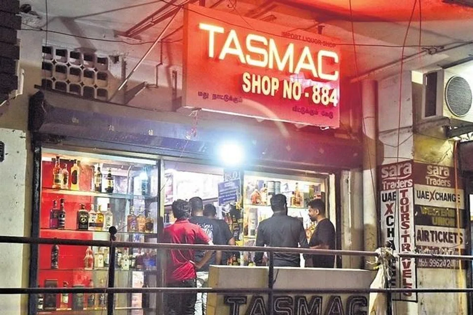 தேர்தலையொட்டி தமிழகத்தில் 4 நாள்கள் மதுக்கடைகள் மூடல்