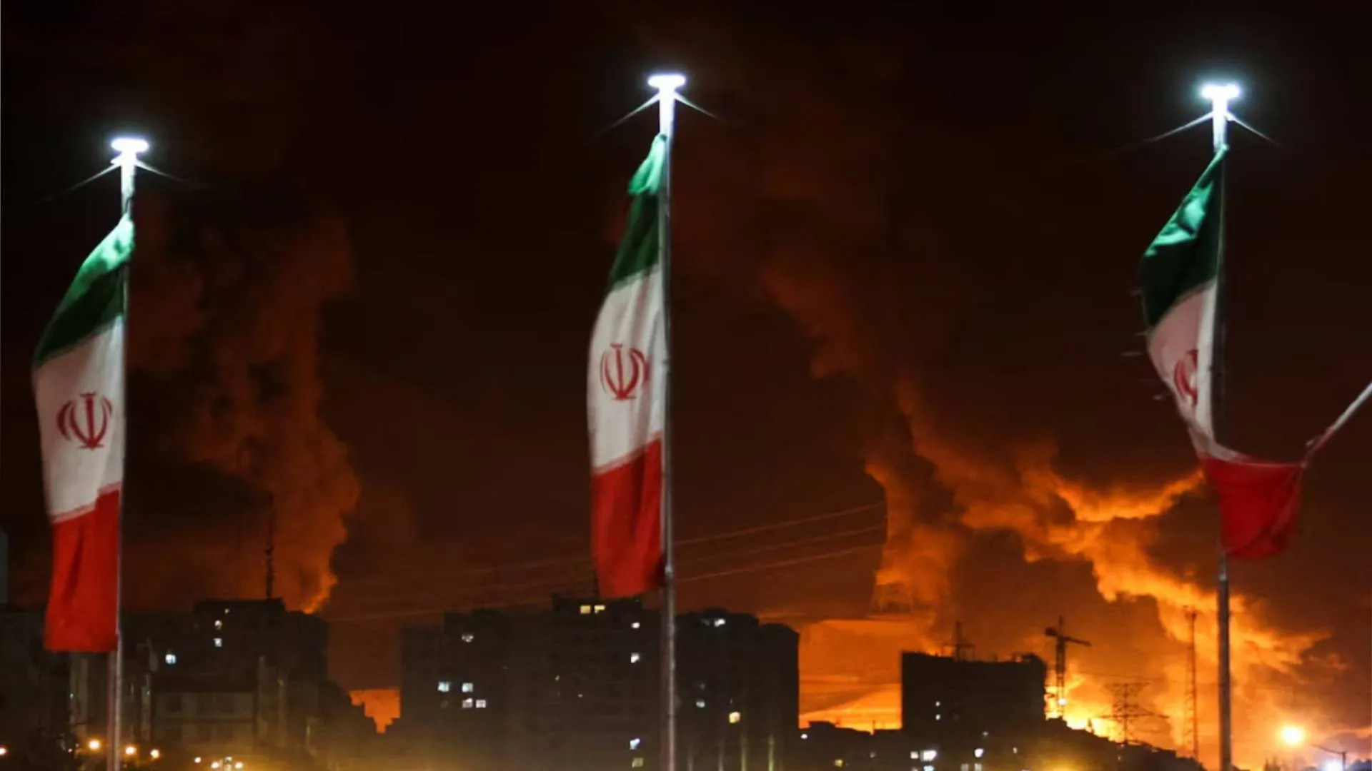 ஈரானில் குடியிருப்பு கட்டட மிதான தாக்குதலில் 13 பேர் உயிரிழப்பு