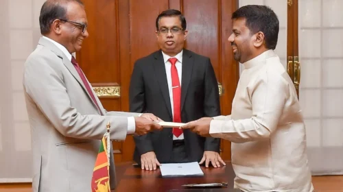 வலுசக்தி அமைச்சராக அநுர கருணாதிலக்க நியமனம்