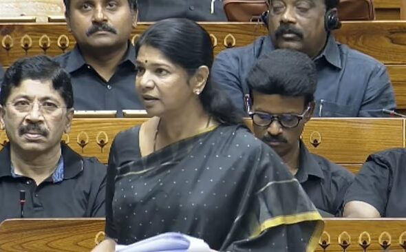 அமித் ஷா சொல்வது ஒன்று; மசோதாவில் இருப்பது வேறு! மக்களவையில் கனிமொழி!