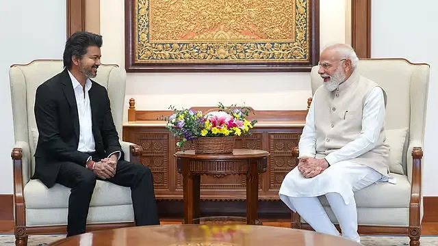 பிரதமர் நரேந்திர மோடி- தமிழ்நாடு முதல்வர் ஜோசப் விஜய் சந்திப்பு