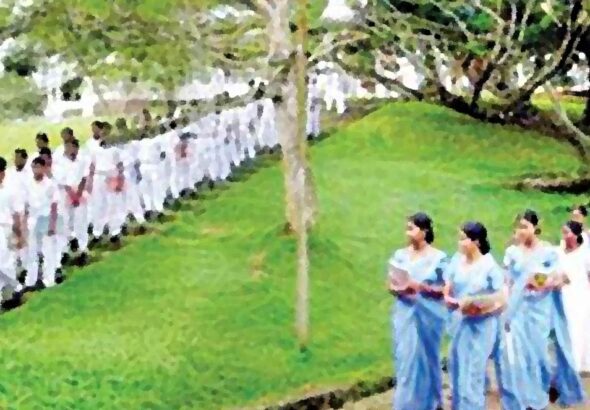 கல்வியியல் கல்லூரிகளில் அனுமதி பெற்றுத் தருவதாகக் கூறி பண மோசடி செய்யும் நபர்!