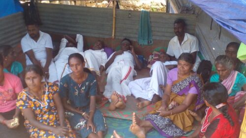 புசல்லாவை றொச்சைல்ட் தோட்டத் தொழிலாளர்கள் அறுவர் உண்ணாவிரதம்!