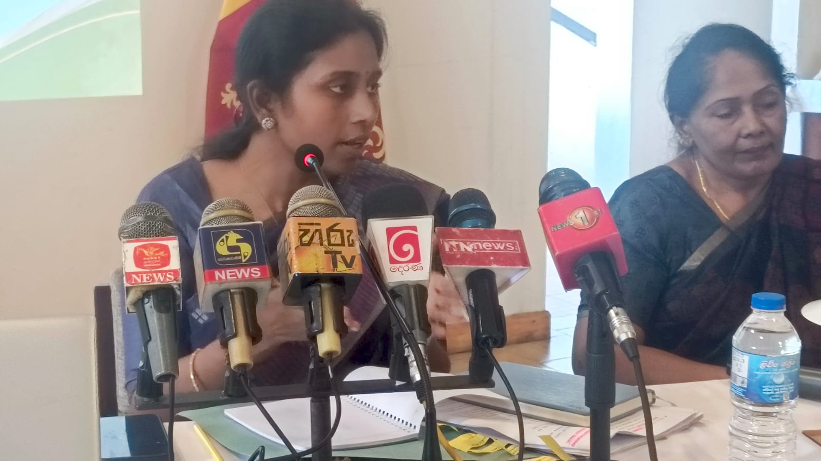 மலையகத்தில் இந்தியாவின் வீட்டுத்திட்டம் பற்றி சரண்யயா விளக்கம்