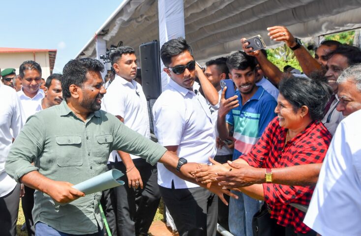 இன்று தம்புத்தேகமை நீர் வழங்கல் திட்டம் மக்கள் பாவனைக்குக் கையளிக்கபட்டபோது