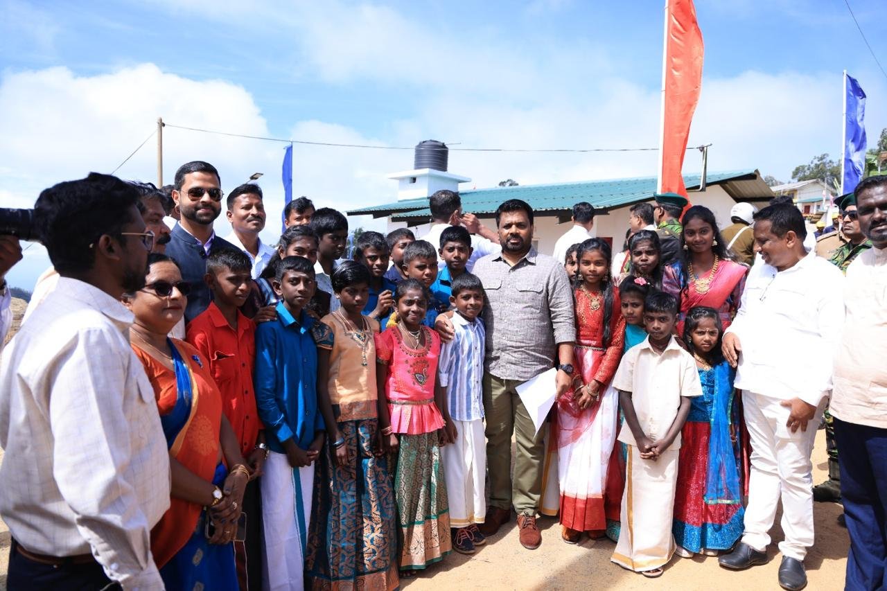 இந்திய வீட்டுத் திட்டத்திற்கான உறுதிகள் கையளிப்பு