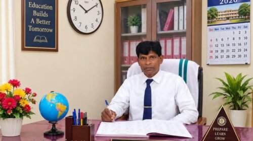 30 ஆண்டுகாலக் கல்விப் பணியிலிருந்து ஓய்வுபெற்றார் பள்ளேகொடை தமிழ் வித்தியாலய அதிபர் இரா.இராஜதுரை.
