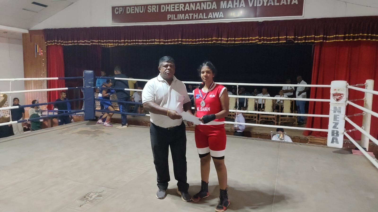 குத்துச்சண்டை போட்டியில் சாதனைமேல் சாதனை நிகழ்த்தும் கேம்பிரிட்ஜ் கல்லூரி!