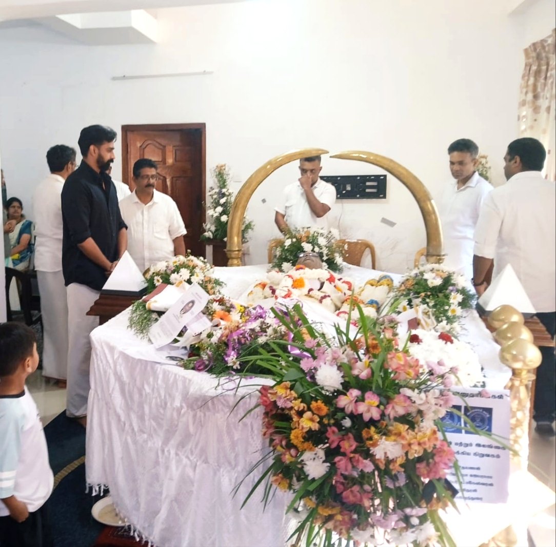 அமரர் மு.சிவலிங்கத்திற்கு ஜீவன் தொண்டமான் இறுதி அஞ்சலி