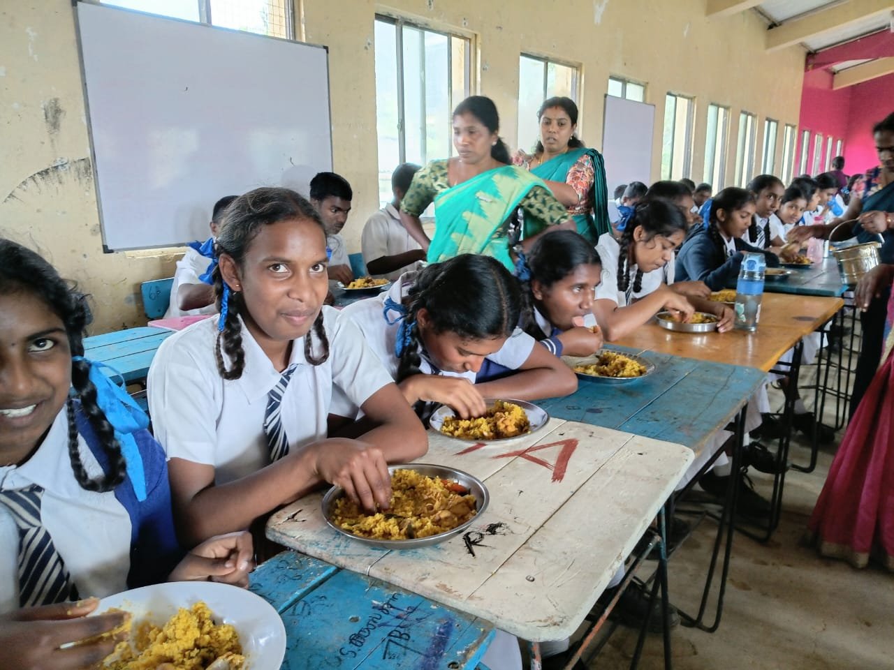 டயகம கிழக்கு தமிழ் வித்தியாலய ஆசிரியர்களின் முன்மாதிரியான செயற்பாடு