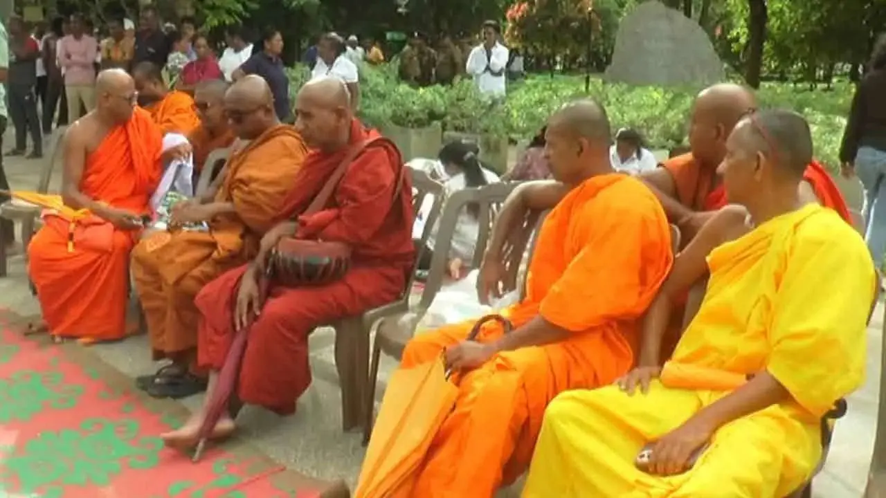 தேரர்களின் போராட்டம் 5ஆவது நாளாகவும் தொடர்கிறது!